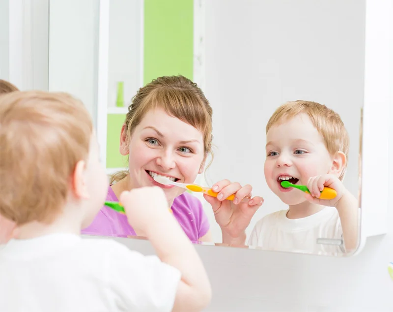 Cách dạy trẻ đánh răng kem đánh răng pigeon