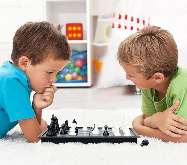 Cần mua đồ chơi thông minh cho bé 5 tuổi thì nên cho bé chơi trò gì ?