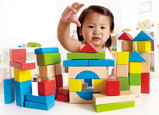 Tại sao đồ chơi xếp hình cho bé lại là món đồ chơi thông minh của trẻ em ?