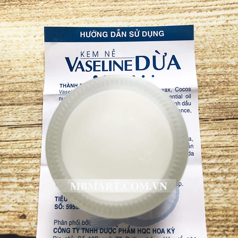 Kem dưỡng ẩm Vaseline dừa 30gr
