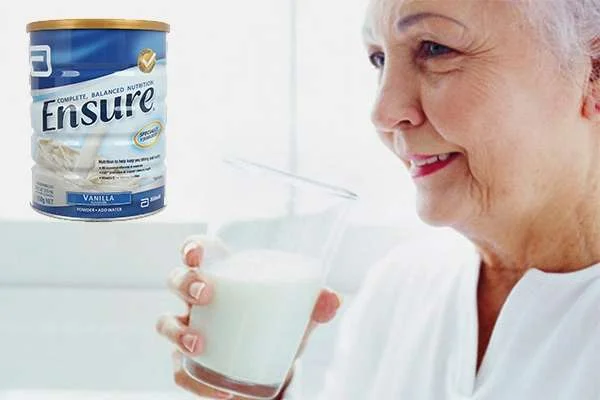 Tổng hợp tất cả các loại sữa Ensure dành cho người già và người mới ốm dậy