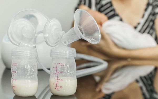 Danh sách các loại máy hút sữa điện đôi tốt nhất dành cho mẹ