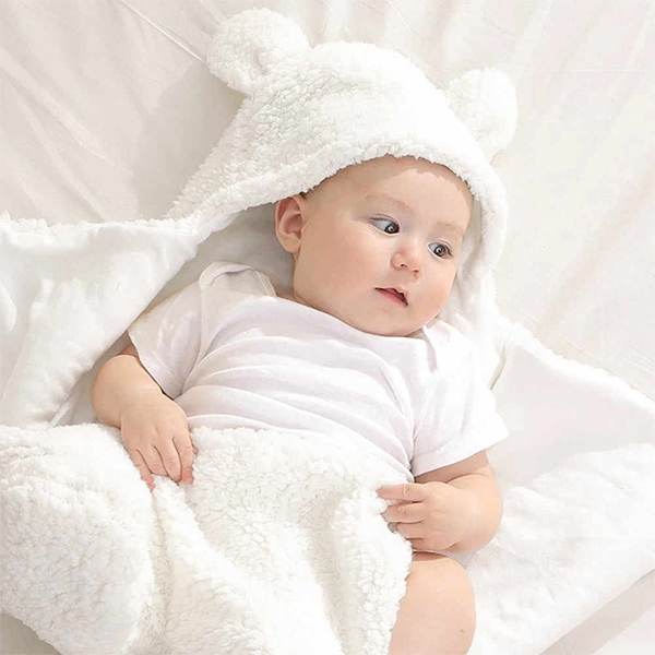 Nên dùng loại chăn nào cho trẻ sơ sinh là tốt nhất và thoải mái nhất cho bé