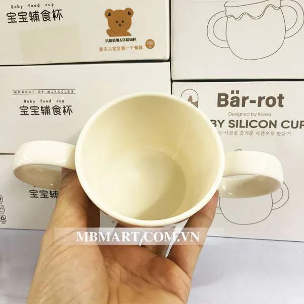 coc-tap-uong-cho-be-ins-han-quoc-co-tay-cam-5