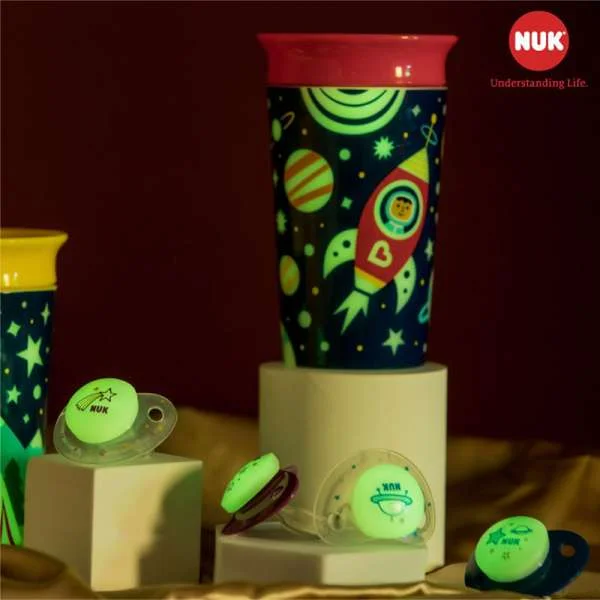 set-2-ti-gia-cho-be-nuk-silicone-ngay-dem-6