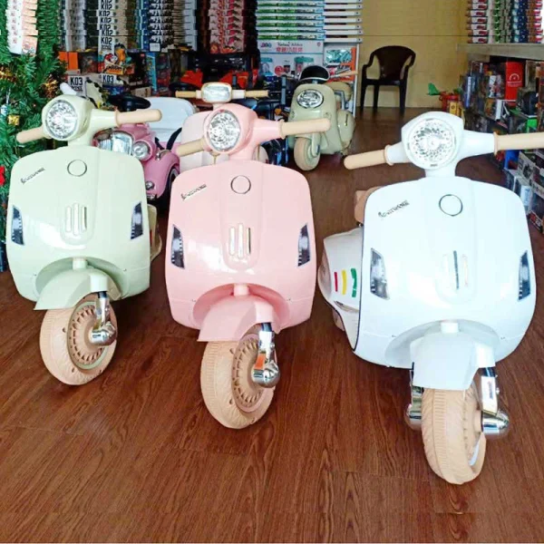 xe-vespa-dien-cho-be-xw02-1