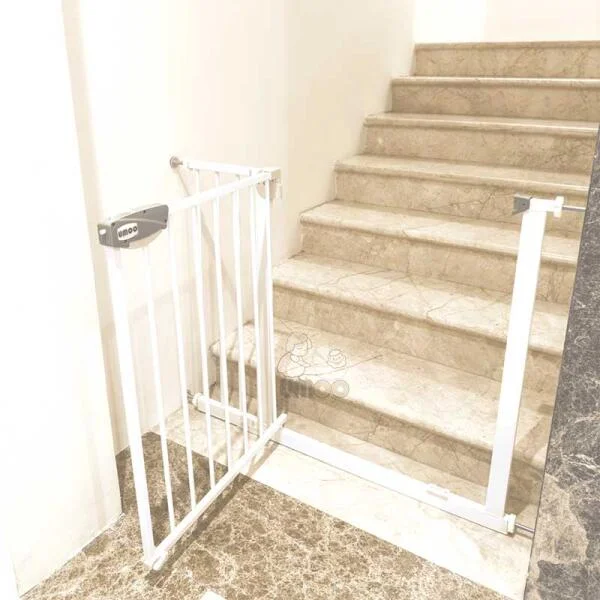 thanh-chan-cau-thang-umoo-um-08179-4