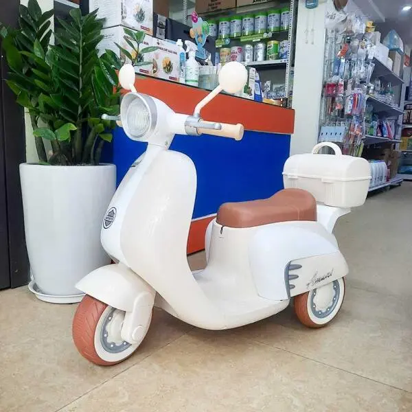 xe-vespa-dien-cho-be-vintage-no8-3