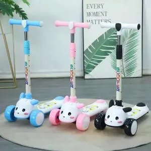 xe-truot-scooter-phi-hanh-gia-hinh-thu-1