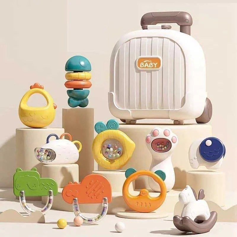 do-choi-xuc-xac-gam-nuou-cho-be-vali (1)