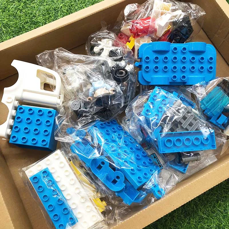 Đồ chơi lego lắp ghép mô hình xe tải cảnh sát-2