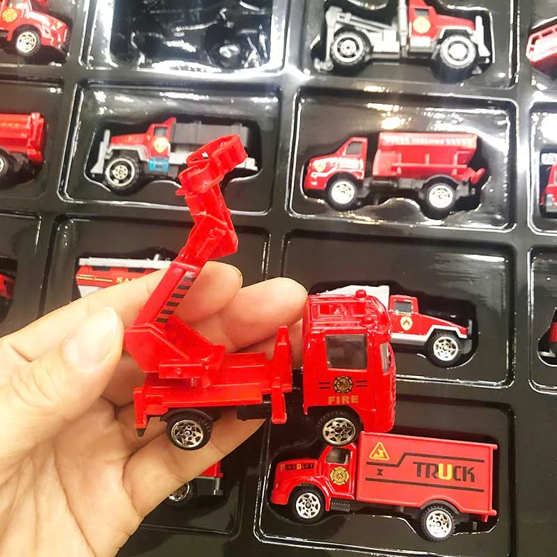 Hop-o-to-do-choi-tre-em-Die-Cast-15-5