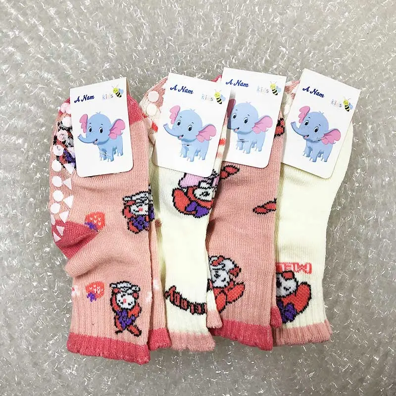 Tất chống trơn trẻ em Baby Socks in hình3